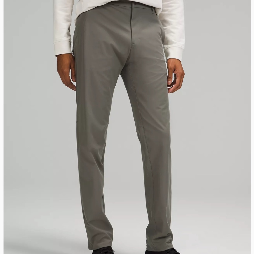 LULULEMON Commission Pant Classic fit